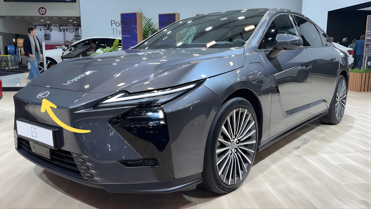 Lexus ES 2026